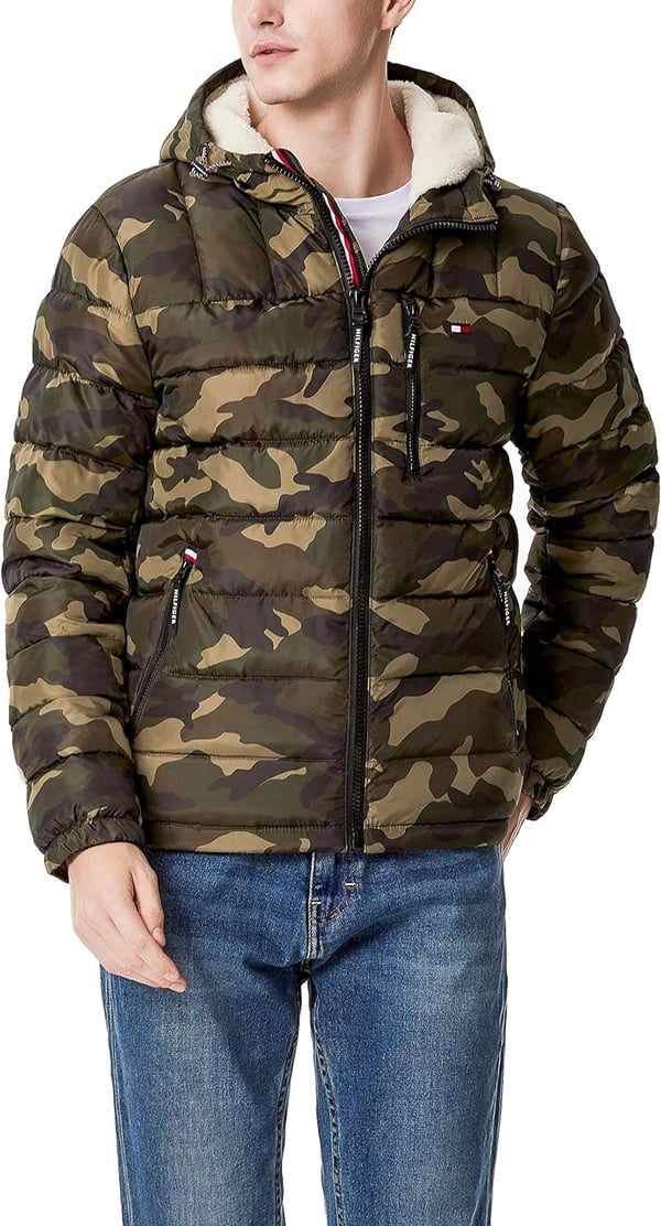 Tommy Hilfiger Mens Midweight Sherpa Lined Hooded Water Resistant Puffer JacketCamouflage