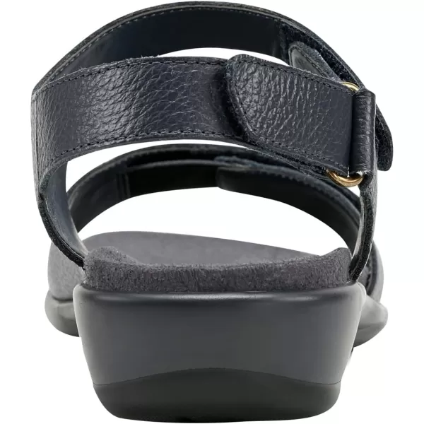 Easy Spirit Womens Hartwell Flat Sandals