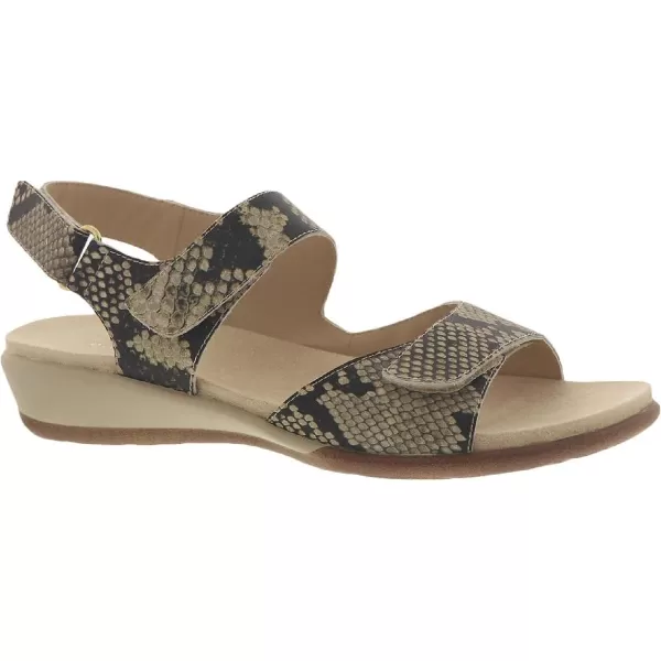 Easy Spirit Womens Hartwell Flat Sandals