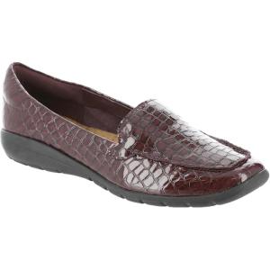 imageEasy Spirit Womens Abide 8 LoaferEggplantcrocpatent