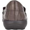 imageEasy Spirit Womens Avienta LoaferMokacrocodile
