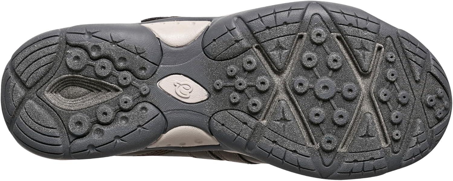 imageEasy Spirit Womens EquinoxBrown