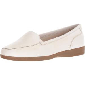 imageEasy Spirit Womens Devitt10 LoaferWhite 140