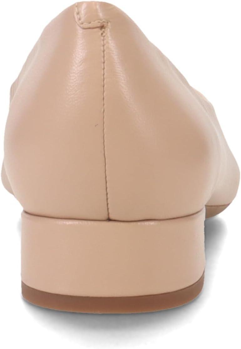 imageEasy Spirit Womens Caldise PumpLatte 101