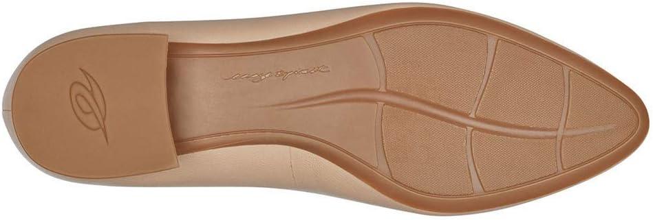imageEasy Spirit Womens Caldise PumpLatte