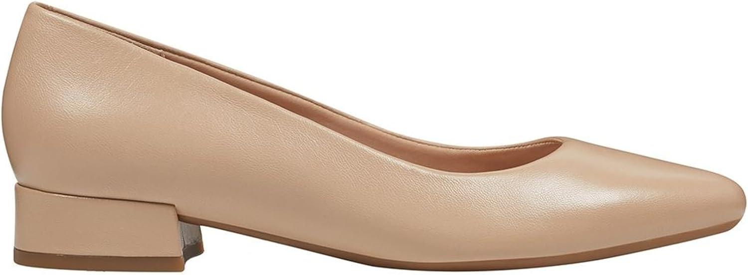 imageEasy Spirit Womens Caldise PumpLite Latte Leather