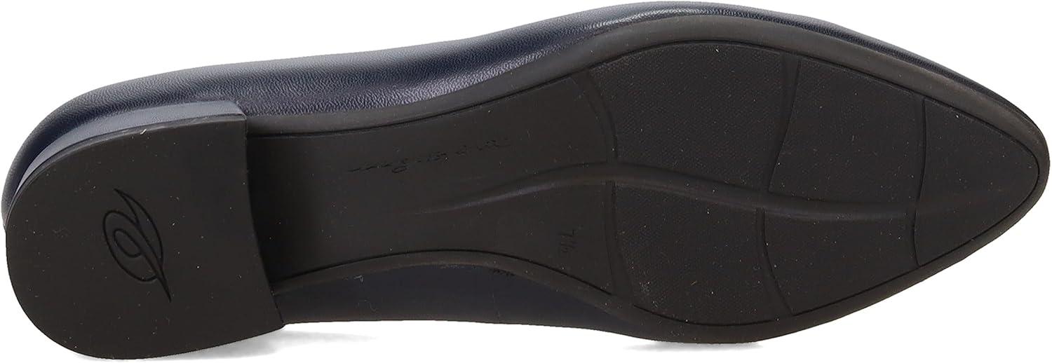 imageEasy Spirit Womens Caldise PumpNavy Leather
