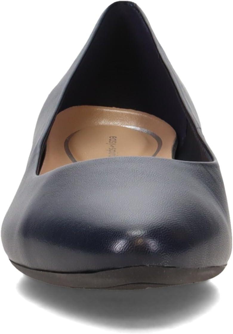imageEasy Spirit Womens Caldise PumpNavy Leather