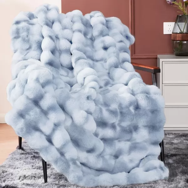Touchat Luxury 1000GSM Faux Rabbit Fur Throw Blanket Super Heavy Warm Cozy Beige Cream Blankets for Couch Bed Sofa Bubble Plush Fuzzy Elegant Soft Reversible Mink Blanket for Living Room BedroomTdblue
