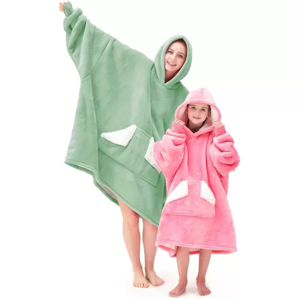 Touchat Wearable Blanket Hoodie Oversized Sherpa Blanket Sweatshirt with Hood Pocket and Sleeves Gifts Hooded Blanket for Adult Women Men BlackLight Green
