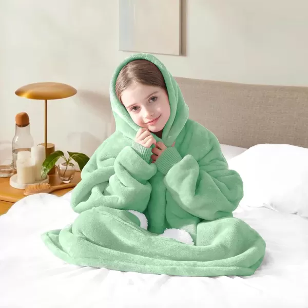 Touchat Wearable Blanket Hoodie Oversized Sherpa Blanket Sweatshirt with Hood Pocket and Sleeves Super Soft Warm Plush Hooded Blanket for Kids One Size Fits All Light GreenLight Green