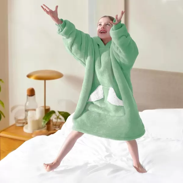 Touchat Wearable Blanket Hoodie Oversized Sherpa Blanket Sweatshirt with Hood Pocket and Sleeves Super Soft Warm Plush Hooded Blanket for Kids One Size Fits All Light GreenLight Green