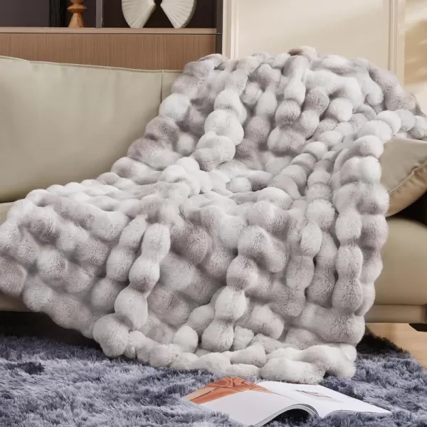 Touchat Luxury 1000GSM Faux Rabbit Fur Throw Blanket Super Heavy Warm Cozy Beige Cream Blankets for Couch Bed Sofa Bubble Plush Fuzzy Elegant Soft Reversible Mink Blanket for Living Room BedroomTdgrey