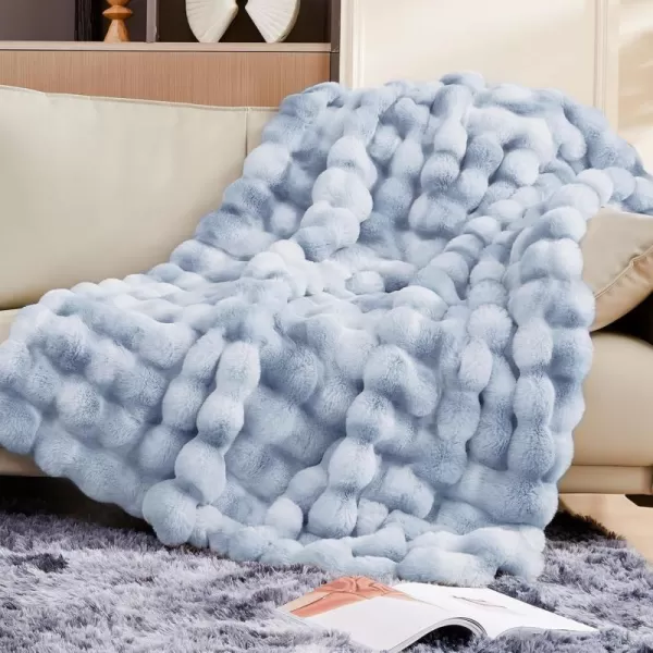 Touchat Luxury 1000GSM Faux Rabbit Fur Throw Blanket Super Heavy Warm Cozy Beige Cream Blankets for Couch Bed Sofa Bubble Plush Fuzzy Elegant Soft Reversible Mink Blanket for Living Room BedroomTdblue