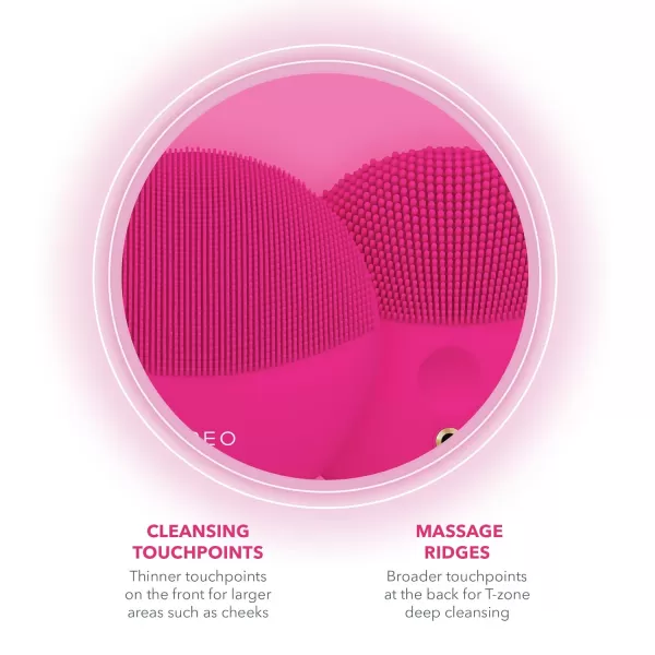 FOREO Luna Mini 3  Premium Facial Cleansing BrushFuchsia