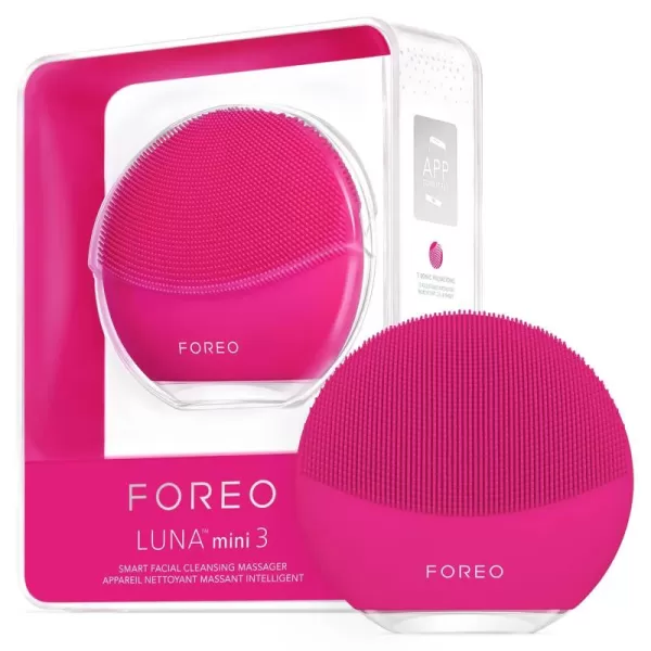 FOREO Luna Mini 3  Premium Facial Cleansing BrushFuchsia