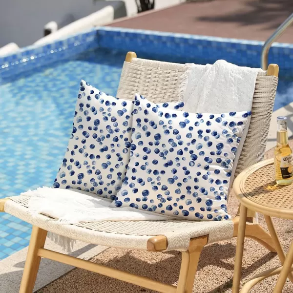 DFXSZ Outdoor Pillow Covers 20x20 Inch Set of 2 Black Polka Dot Decor Waterproof Throw Pillow Covers Farmhouse Outdoor Waterproof Pillow Covers Decor for Patio Funiture Garden Sofa CouchBlue White