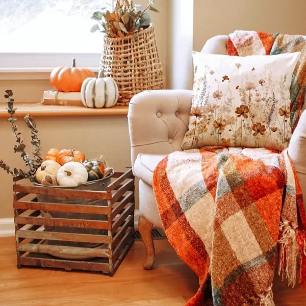 DFXSZ Fall Pillow Covers 18x18 inch Set of 4 Fall Decorational Orange Green Pumpkins Decor Autumn Outdoor Pillow Cover Thanksgiving Decoration for Home Couch 207AOrange3