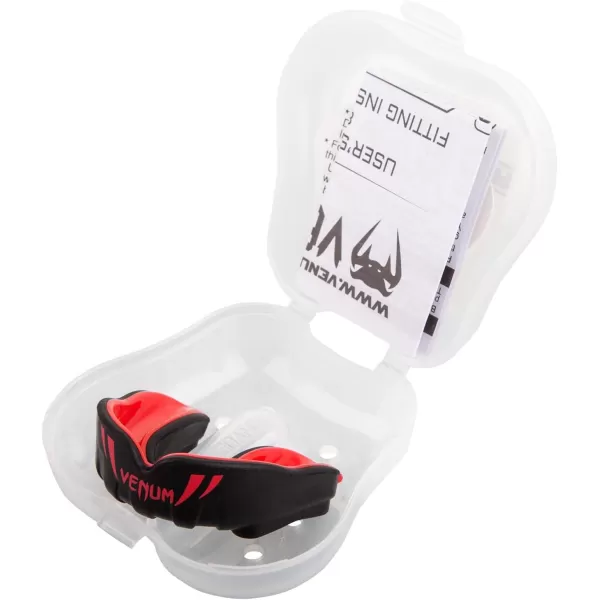 imageVenum Challenger MouthguardDark CamoSand