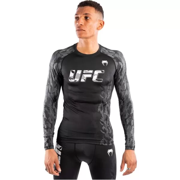 imageVenum Mens Long Sleeve RashguardBlack