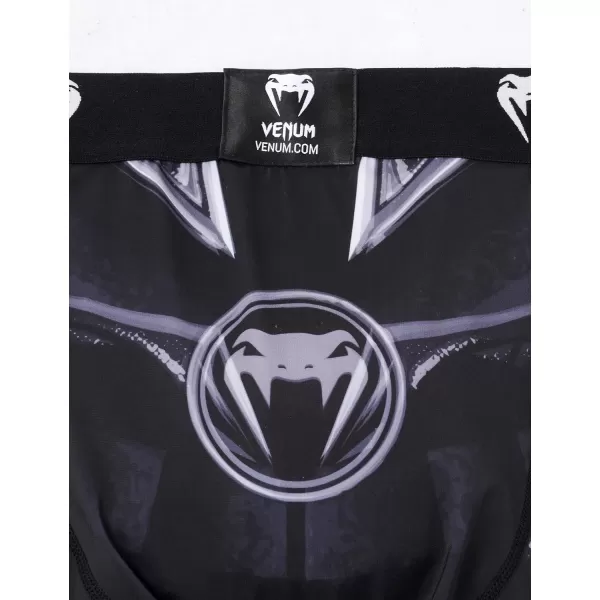 imageVenum Gladiator 30 Vale Tudo ShortsBlackWhite