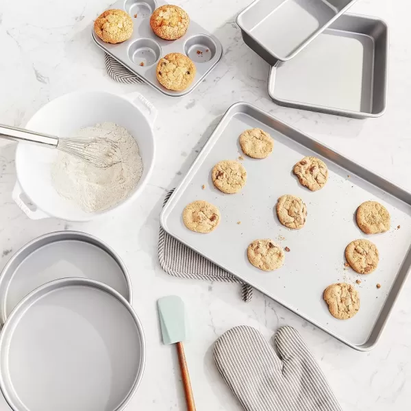 imageCuisinart 6Piece Classic Bakeware Set