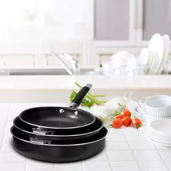 imageCUISINART N5112BK SmartNest Nonstick Aluminum Nesting Cookware Set 12 Piece Black9 pieces