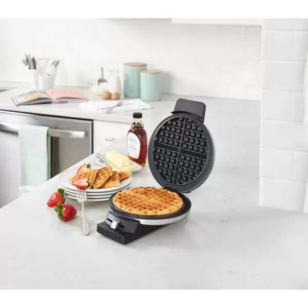 imageCuisinart 2Slice Toaster Compact White CPT122White