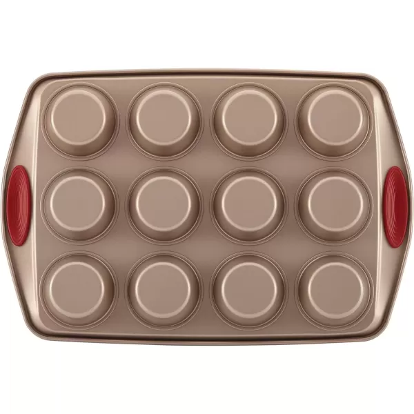 imageRachael Ray Cucina Bakeware Set Includes Nonstick Bread Baking Cookie Sheet and Cake Pans 5 Piece Latte Brown with Agave Blue GripsLatte Brown with Cranberry Red Grips