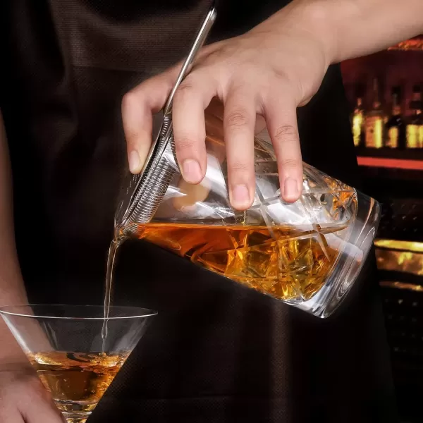 imageHIWARE Professional 24 Oz Cocktail Mixing Glass Thick Bottom Seamless Crystal Mixing Glass
