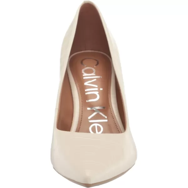 Calvin Klein Womens Gayle PumpChic Cream 152