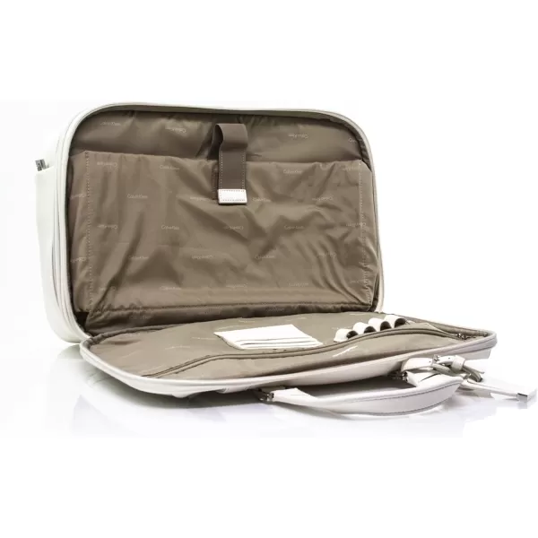 Calvin Klein Cold Spring Laptop Case Cream One SizeCalvin Klein Cold Spring Laptop Case Cream One Size