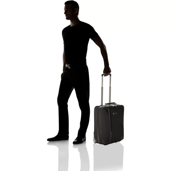 Calvin Klein Cortlandt 20 21 Expandable Spinner Black One SizeCalvin Klein Cortlandt 20 21 Expandable Spinner Black One Size