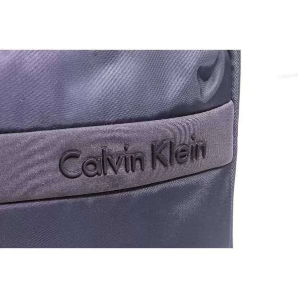 Calvin Klein Flatiron 30 Wheeled Pilot Case Grey One SizeCalvin Klein Flatiron 30 Wheeled Pilot Case Grey One Size