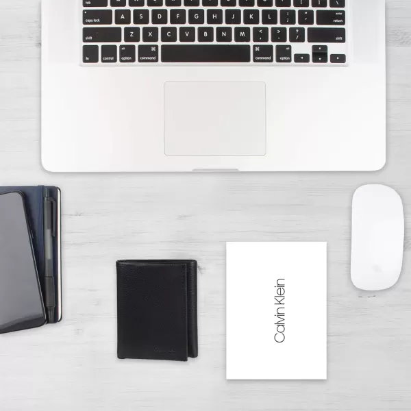 Calvin Klein Mens RFID Slim Minimalist Leather Trifold WalletBlack