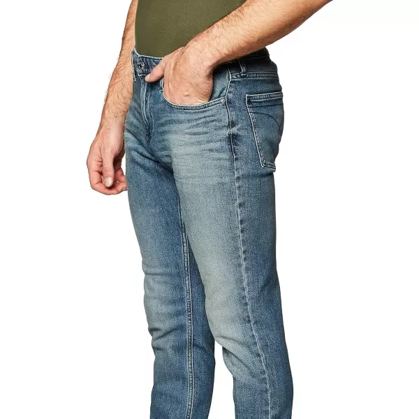 Calvin Klein Mens Slim Fit JeanChipped Blue