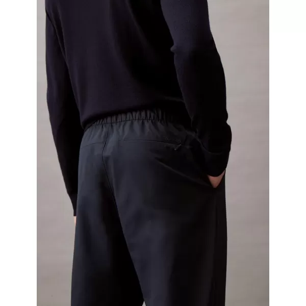 Calvin Klein Mens Tech Slim Fit PantBlack Beauty