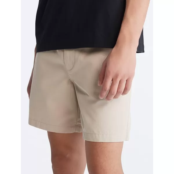 Calvin Klein Mens Utility Chino ShortWhite Pepper