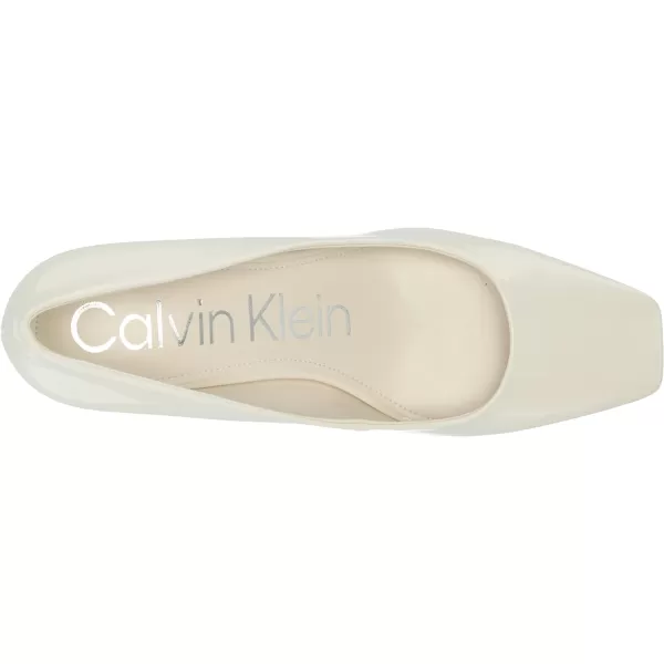 Calvin Klein Womens Alanta PumpChic Cream 150