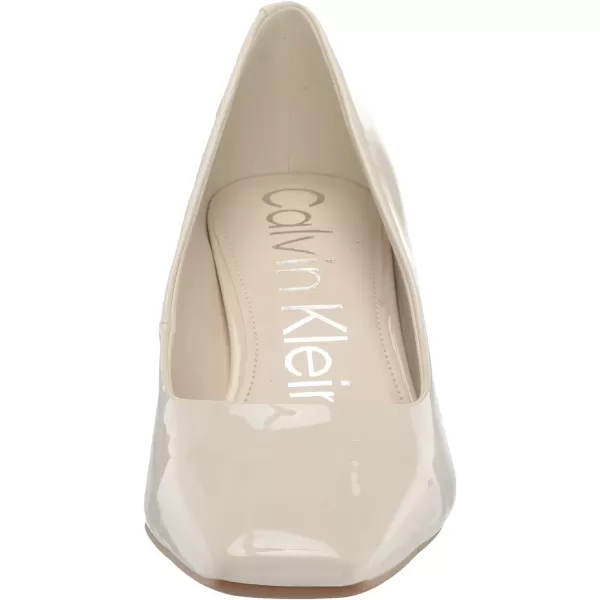 Calvin Klein Womens Alanta PumpChic Cream 150