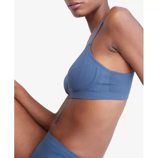 Calvin Klein Womens Bonded Flex Lightly Lined BraletteCrayon Blue
