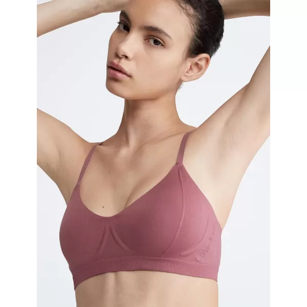 Calvin Klein Womens Bonded Flex Lightly Lined BraletteCrushed Berry