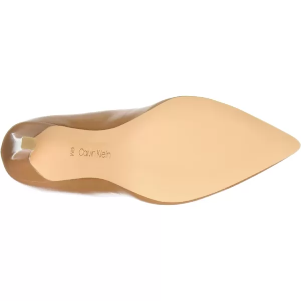 Calvin Klein Womens Brady PumpCaramel