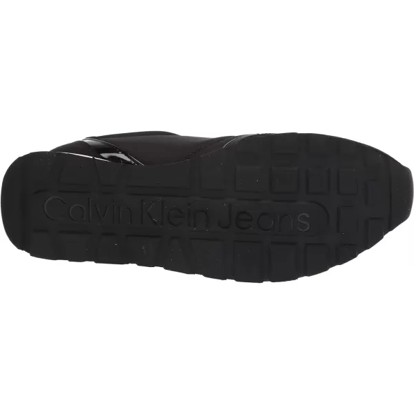 Calvin Klein Womens Cayle SneakerBlack 962