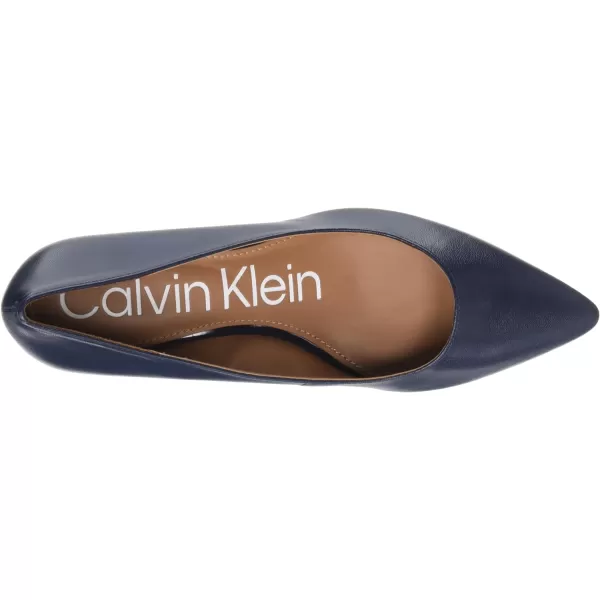 Calvin Klein Womens Gabrianna PumpNavy Leather 401