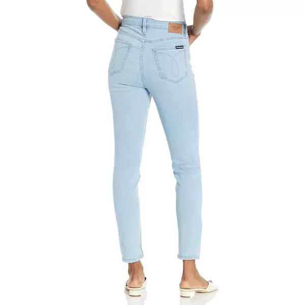 Calvin Klein Womens Hi Rise Slim Crop DenimMarina