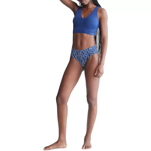 Calvin Klein Womens Invisibles Comfort Seamless Lightly Lined V Neck Bralette BraBlue Depths