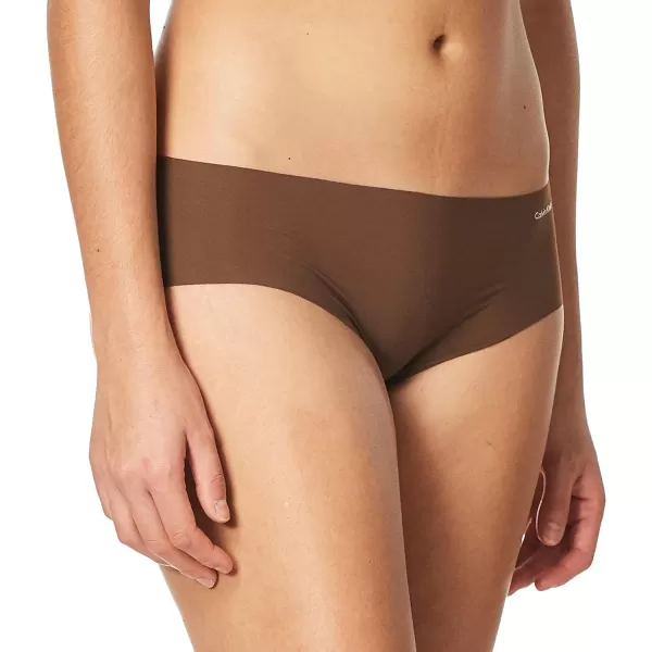 Calvin Klein Womens Invisibles Hipster PantyChestnut