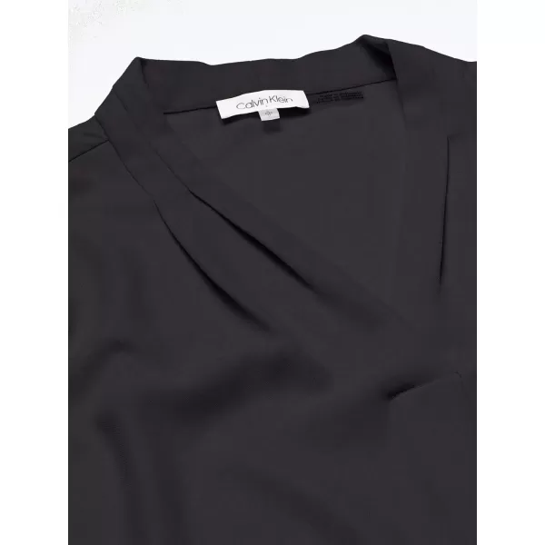 Calvin Klein Womens Sleeveless Blouse with Inverted Pleat Standard and PlusStandard Black