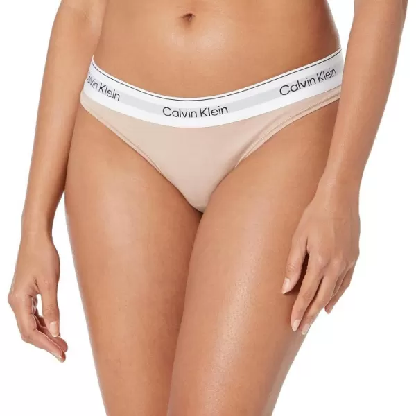 Calvin Klein Womens Modern Cotton Naturals ThongCedar